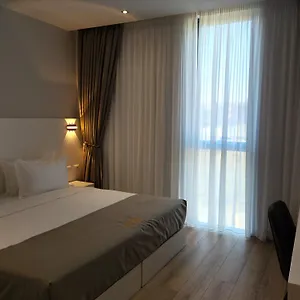 Hotel Metro Terminal, Tirana