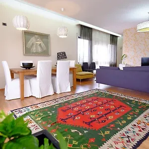 Apartamento Galeria, Tirana